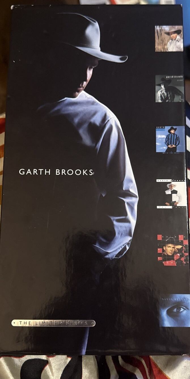 Garth Brooks The Limited Series 6 C.D. Box Set From 1998